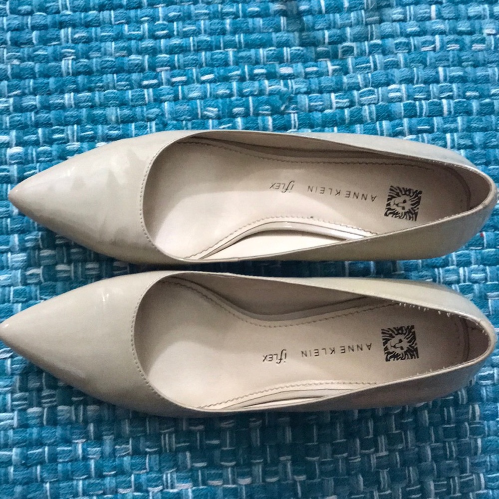 Anne Klein Akisana Pumps